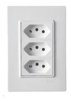 Conjunto 3 tomadas 10a Ilumi Vivaz branco com placa 4x2