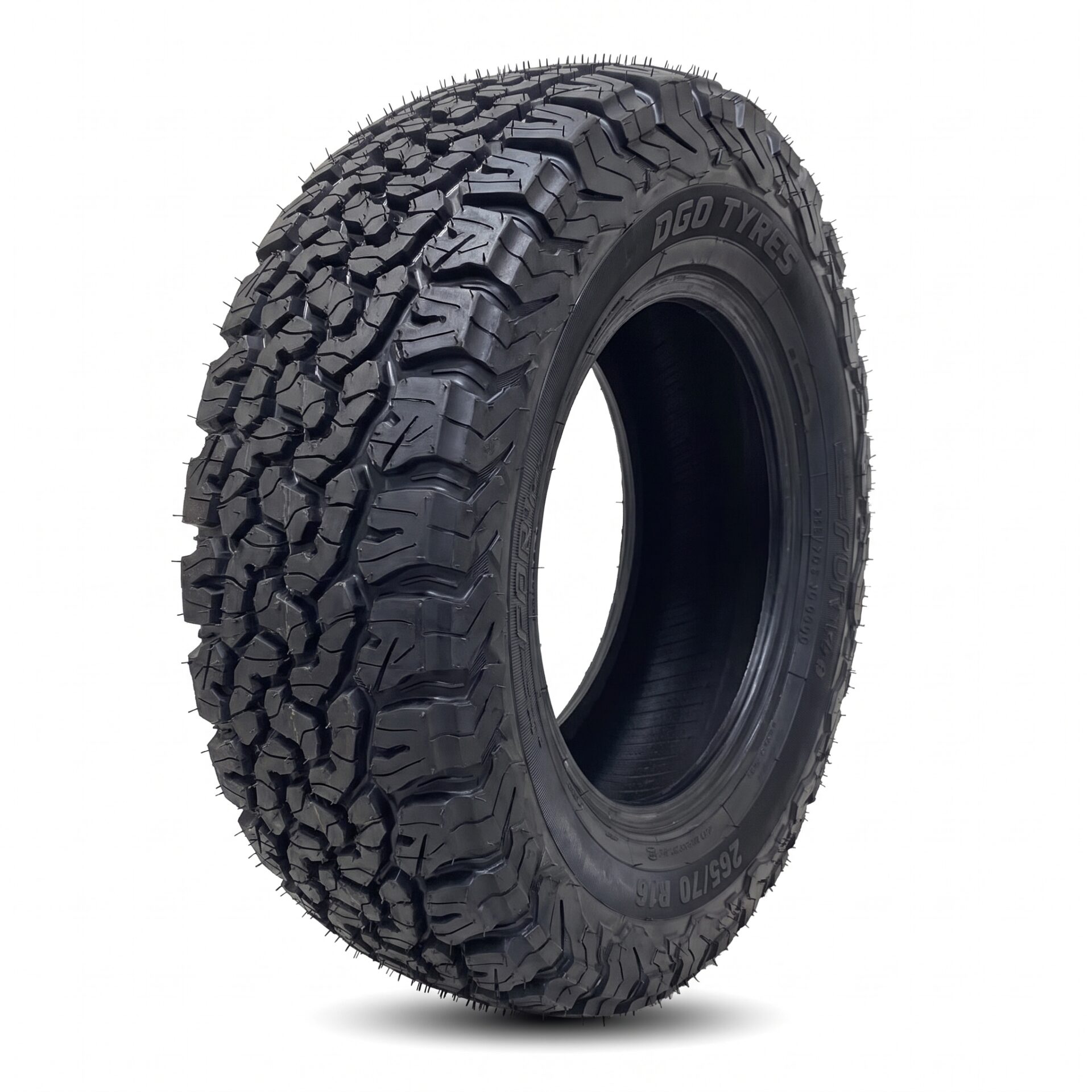 Soluções para o seu bem estar! 23 Pneu Remold 265/70R16 DGO Tyres 110R - Aro 16 Caminhonete (Certificado INMETRO)